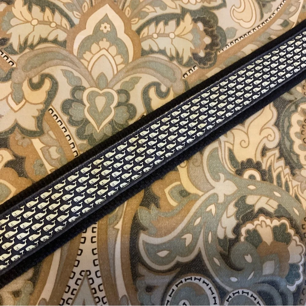 Like New Vineyard Vines Whale Canvas Club Belt Sz 42 Worn 1x